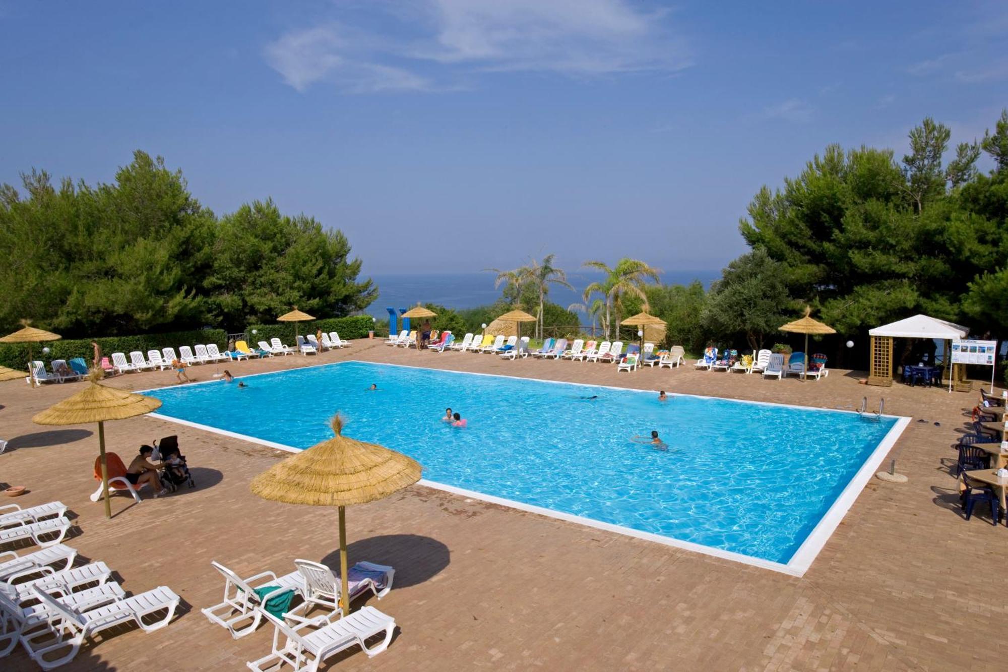 Villaggio L'Oasi Isola Di Capo Rizzuto Esterno foto