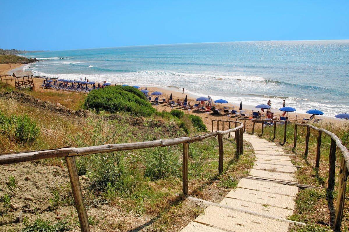 Villaggio L'Oasi Isola Di Capo Rizzuto Esterno foto