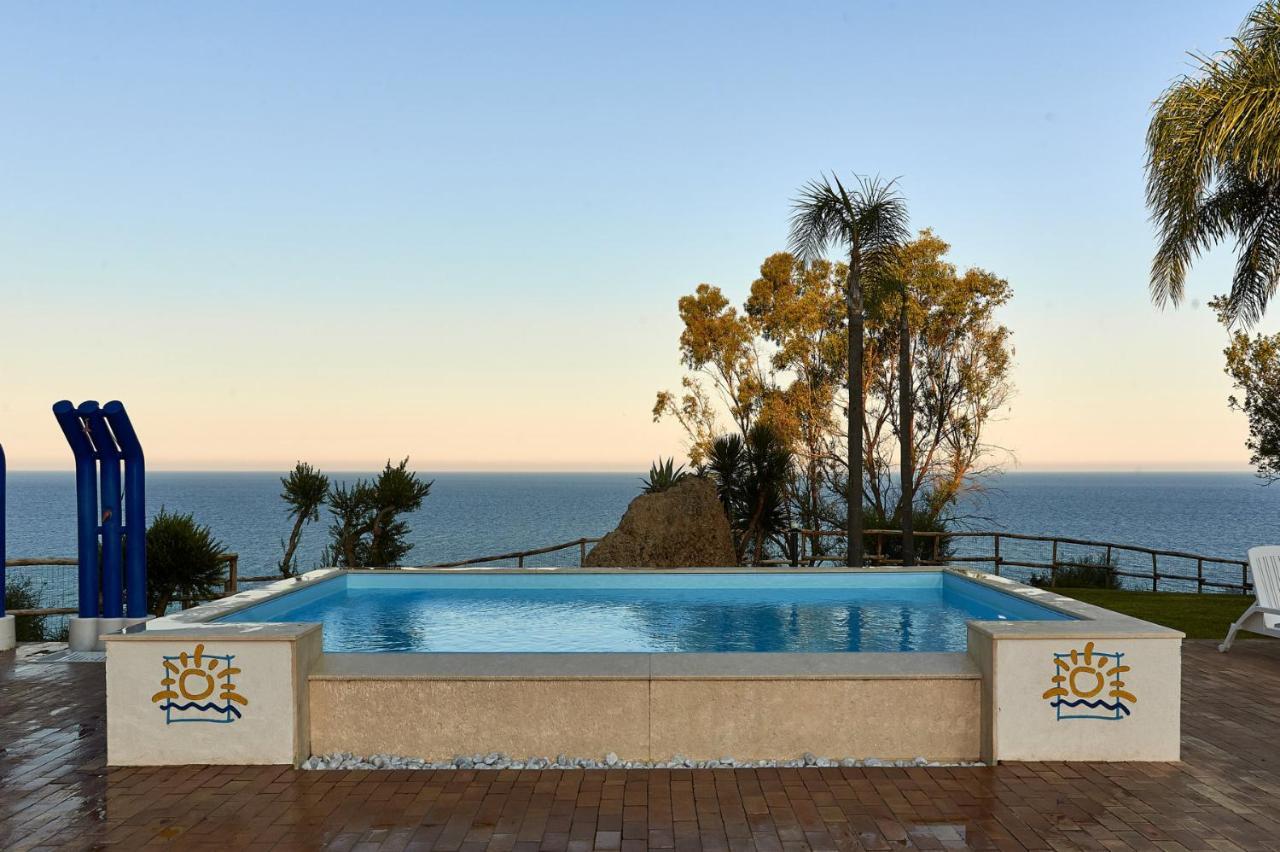Villaggio L'Oasi Isola Di Capo Rizzuto Esterno foto